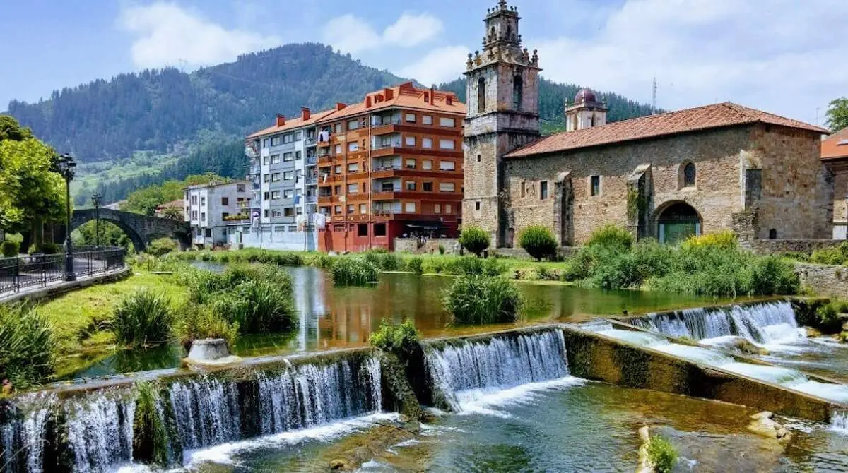 Balmaseda, una villa con encanto especial