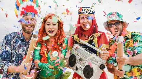 Música y color los protagonistas de un repleto programa de Carnaval