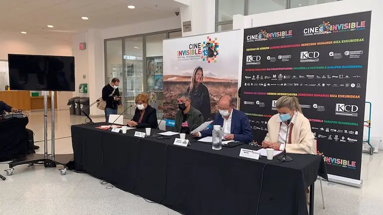 Presentaci&oacute;n de la nueva edici&oacute;n del Festival de Cine Invisible de Bilbao.
POLITICA 
KCD ONG