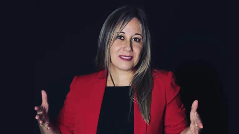 La escritora Mónica Mendoza