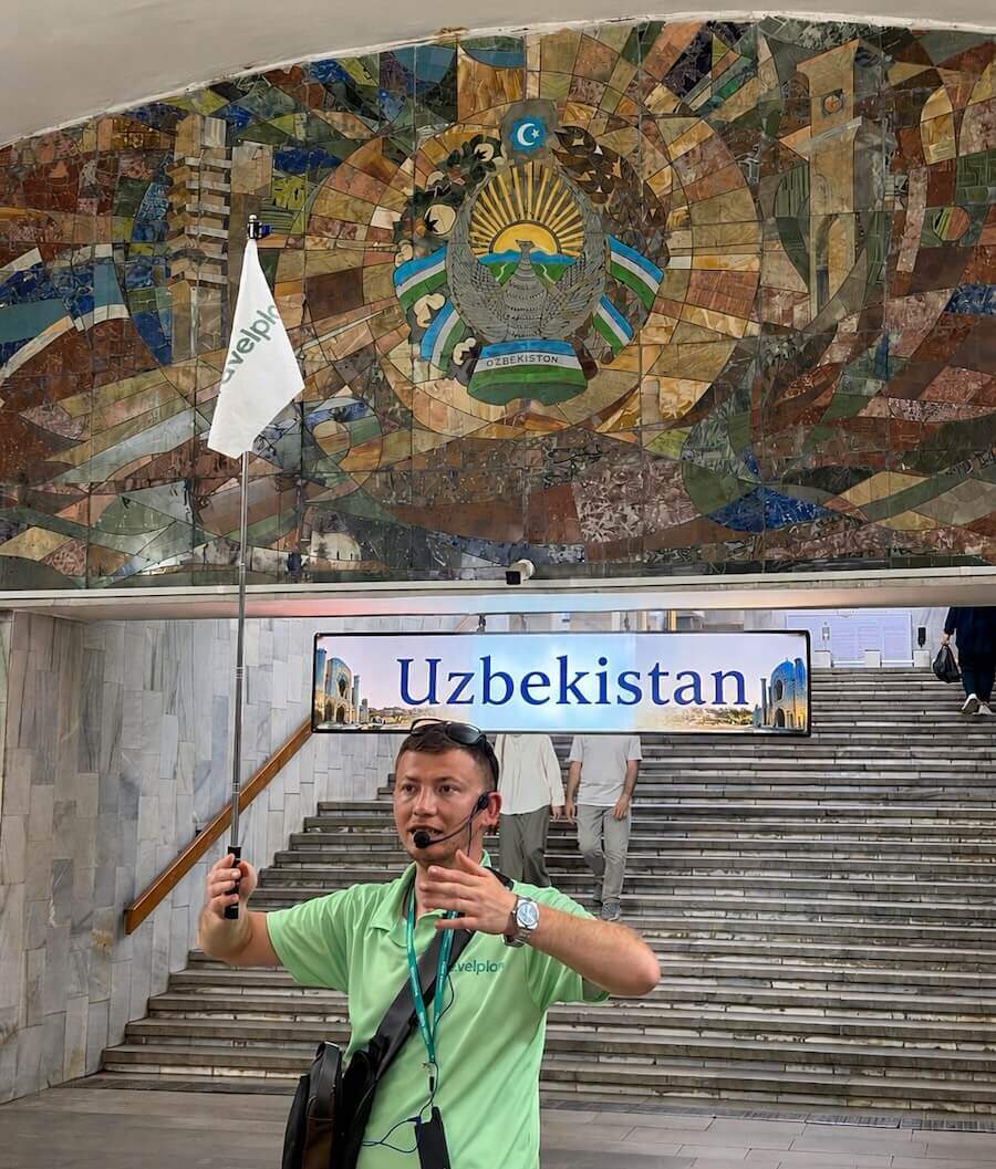 Shokhrukh el guia que convierte un viaje magico en sublime